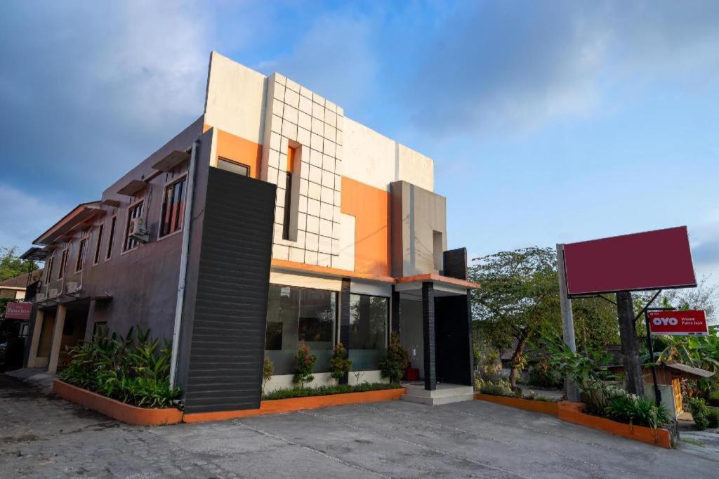 Wisma Putra Jaya Hotel Kaliurang Exterior photo
